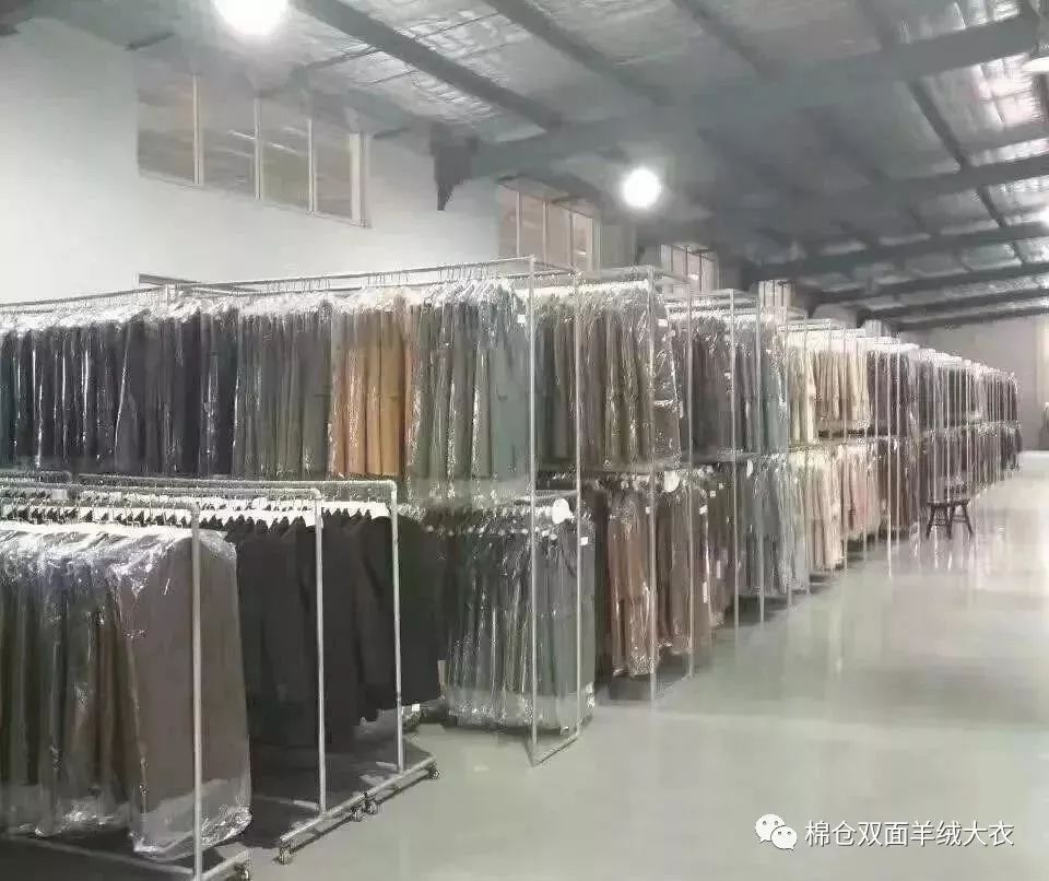 搶貨中!普寧大型服裝工廠倉庫搬遷清倉大甩賣